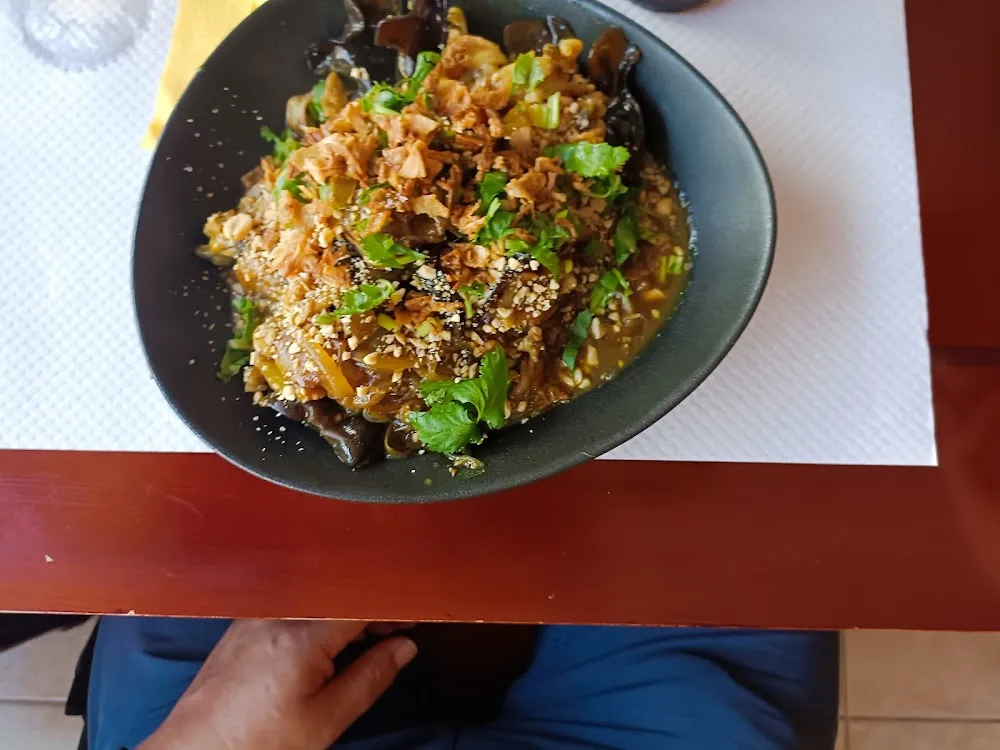 Cuisses de Grenouilles Xào Lan